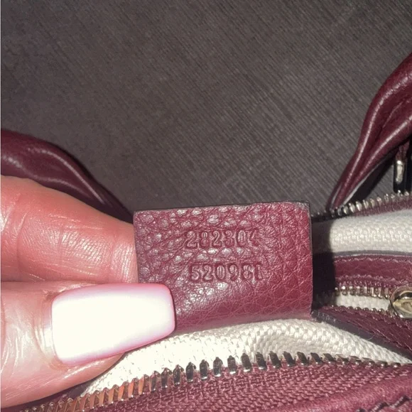 Gucci Burgundy Leather Hobo Bag - Picture 2 of 5